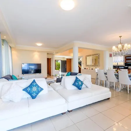 Royal Beachfront Villa Protaras