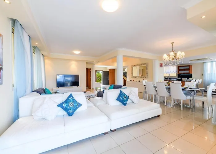 Royal Beachfront Villa Protaras